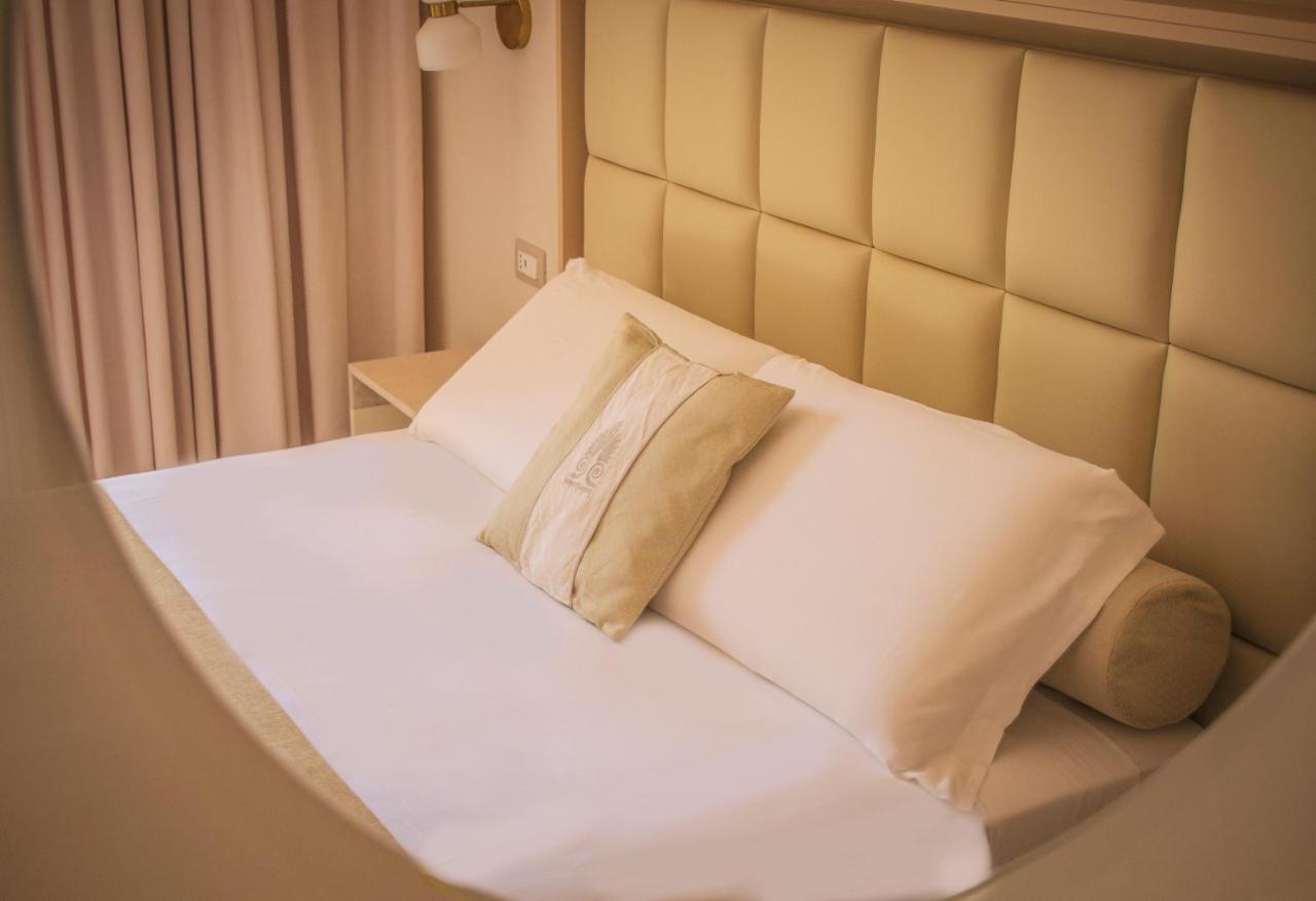 Donnarumma Hotel Casal Velino Esterno foto