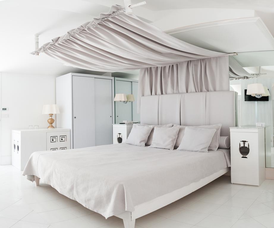 Donnarumma Hotel Casal Velino Esterno foto